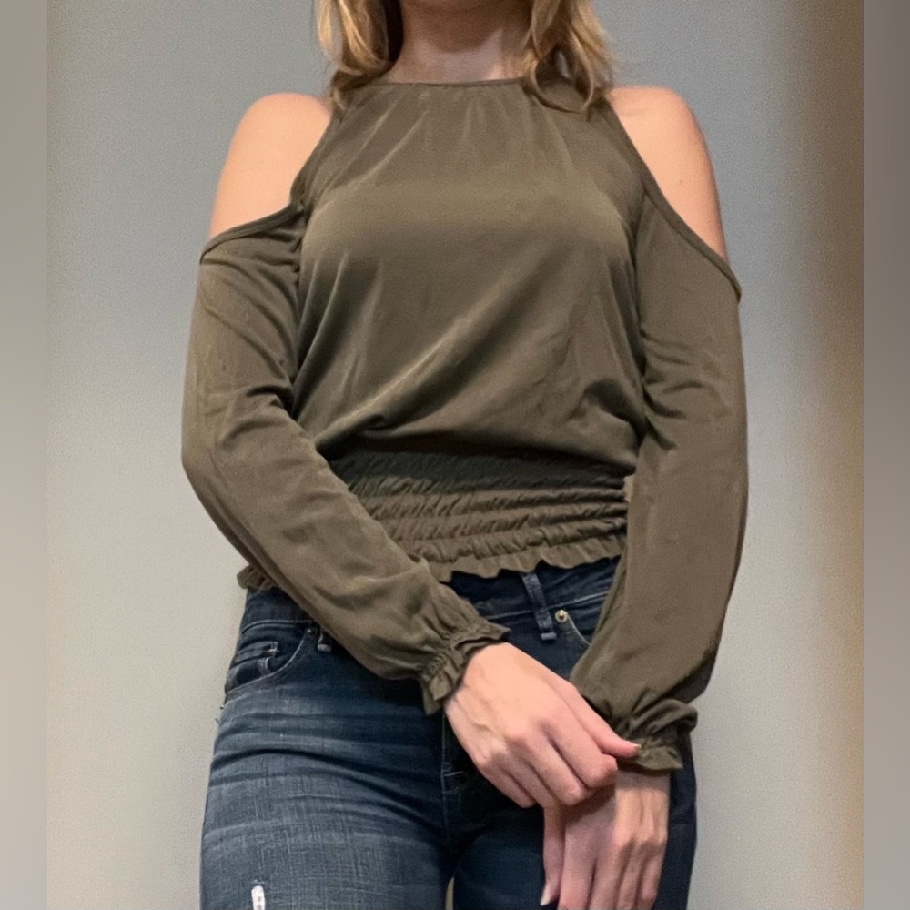 Abercrombie and Fitch Cold Shoulder Top